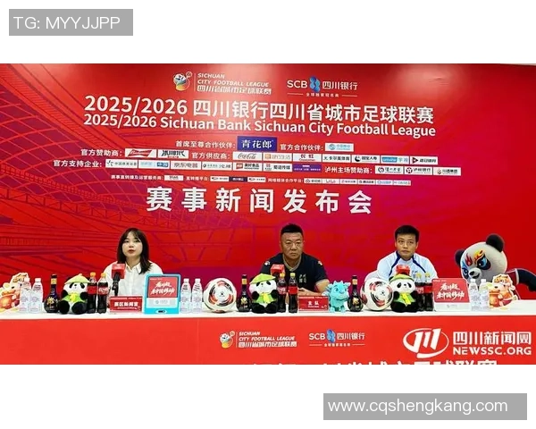 黄敏独家解析足球技巧与战术分享助你提升球技的秘诀